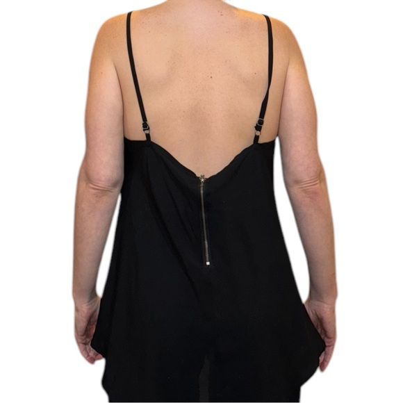 Cut Out Top - Picture 2 of 11